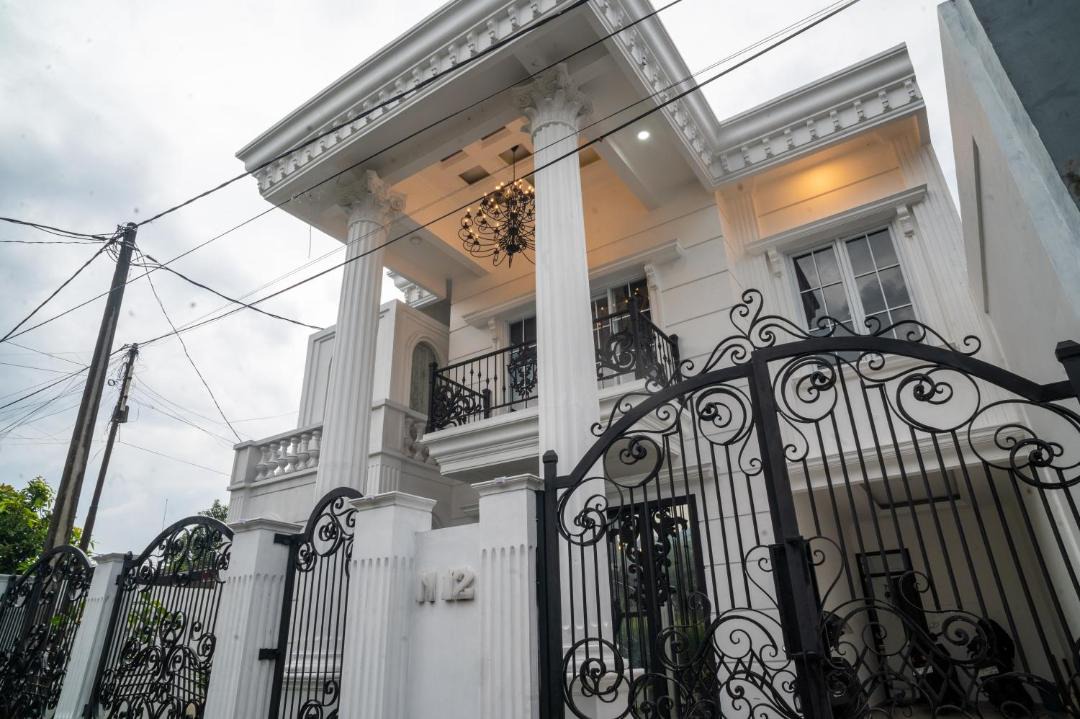Lembang Villa | villa putih balitsa