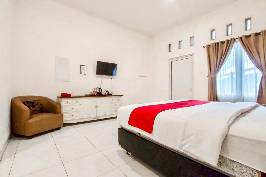 Hargomulyo House | RedDoorz at Surya Inn Sekipan Tawangmangu