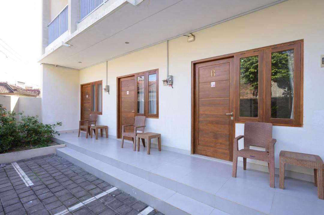 Taman Griya Apartment | RedDoorz Plus at Kencana Residence Jimbaran