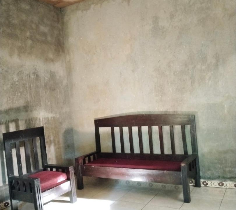 Ruteng House | Homestay Lodok