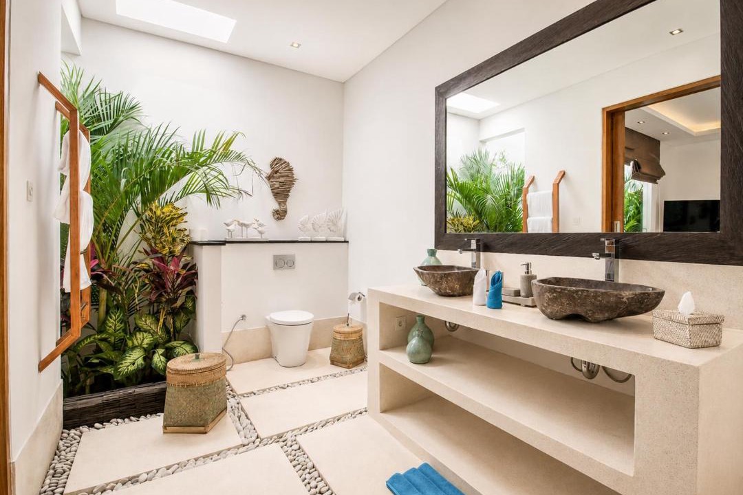 Drupadi Villa | Luxury 5BR Villa, Steps to Beach, Designer Chic