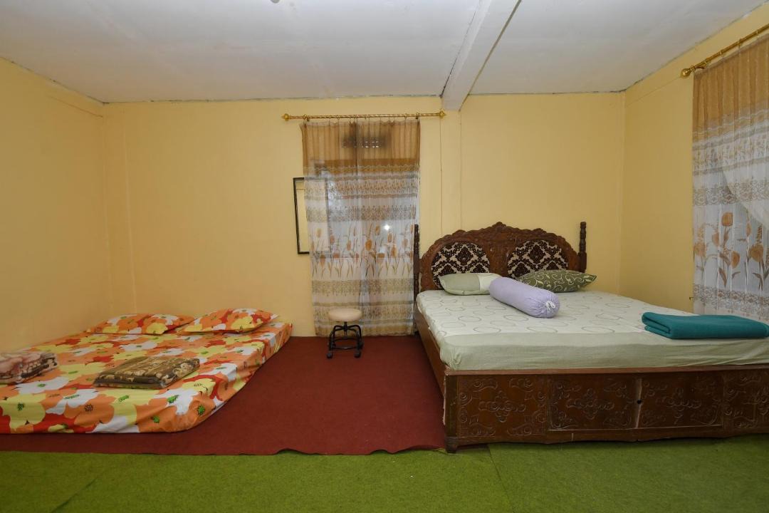 Koto Baru House | Maya Sari Cottage Pandai Sikek