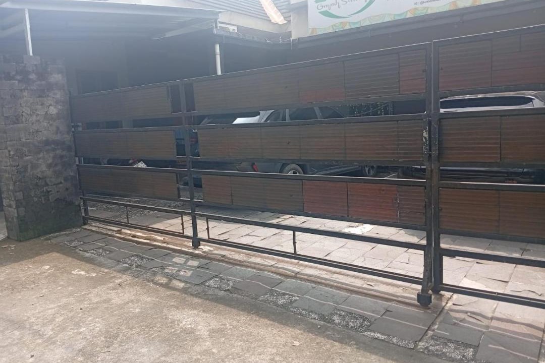 Ngaglik House | Kost Exclusive Omah Sinten Palagan