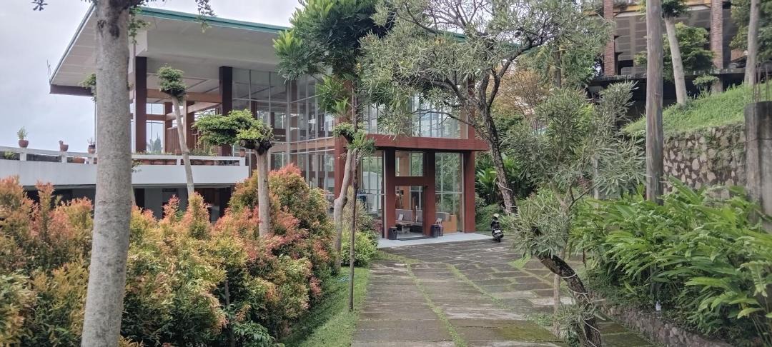 Ciburial Hotel | Townhouse Oak Hotel Pondokan Tjiburial