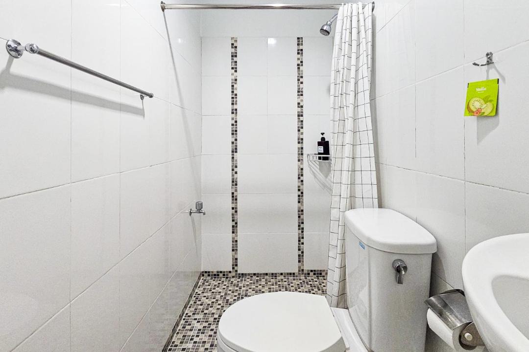 Sukajadi House | RedDoorz near Exit Toll Pasteur
