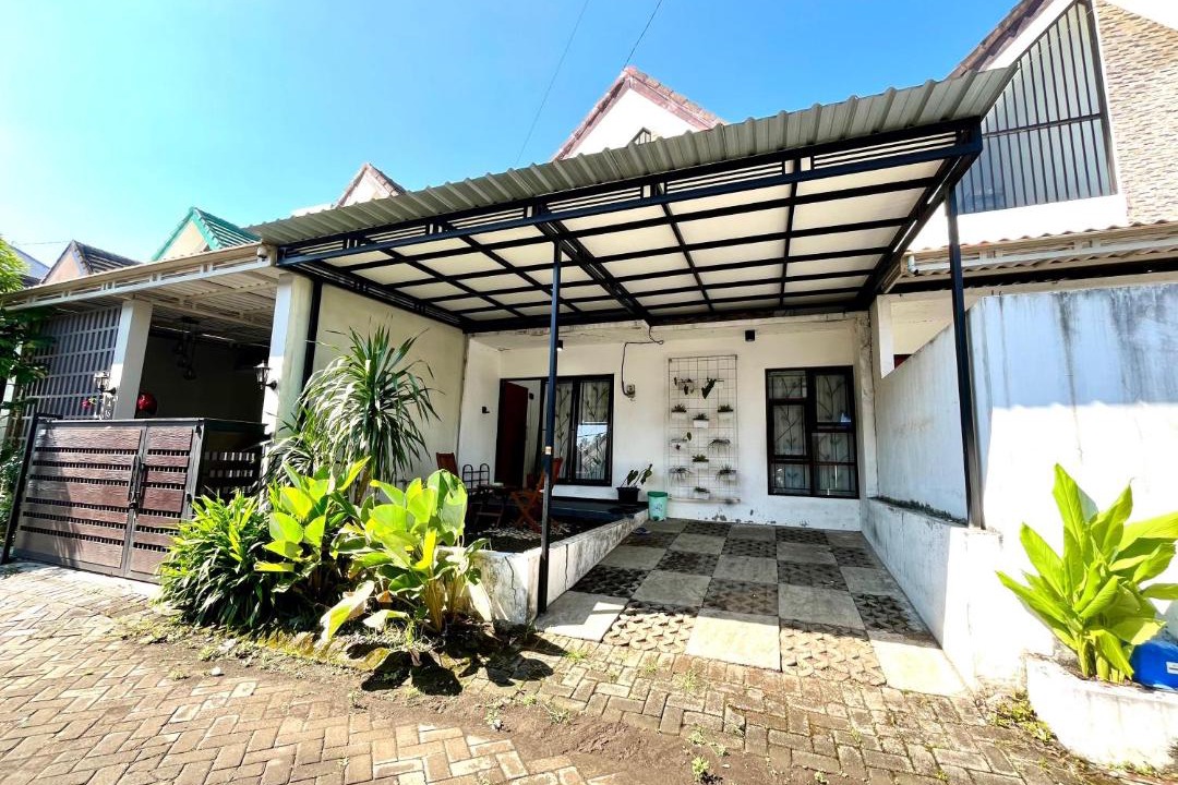 Dinoyo Villa | MP Villa Ardmore A17 Malang