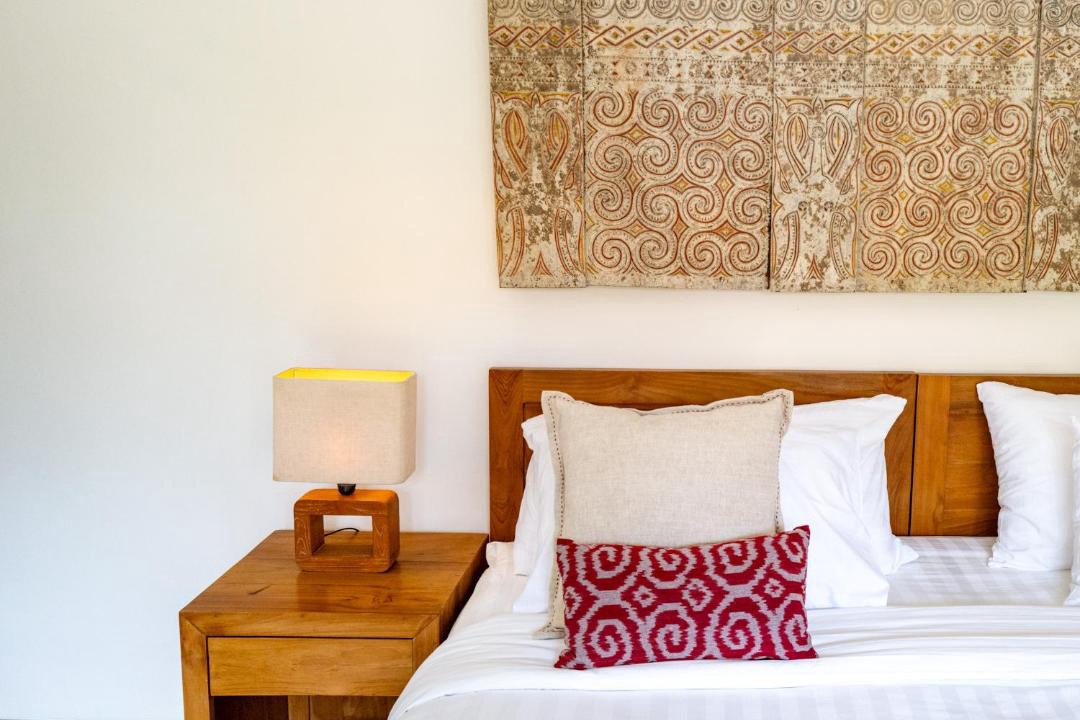 Batubelig Villa | Tuntas Estate - 3 Bedroom Villas with Pools - Central Seminyak