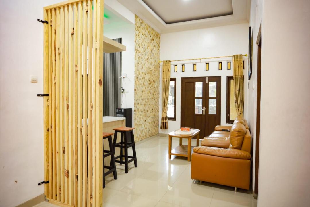 Ngemplak House | O2 Jogja Villa
