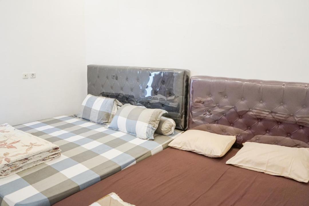 Ngaglik House | Griya Mahoni Palagan Homestay Jogja