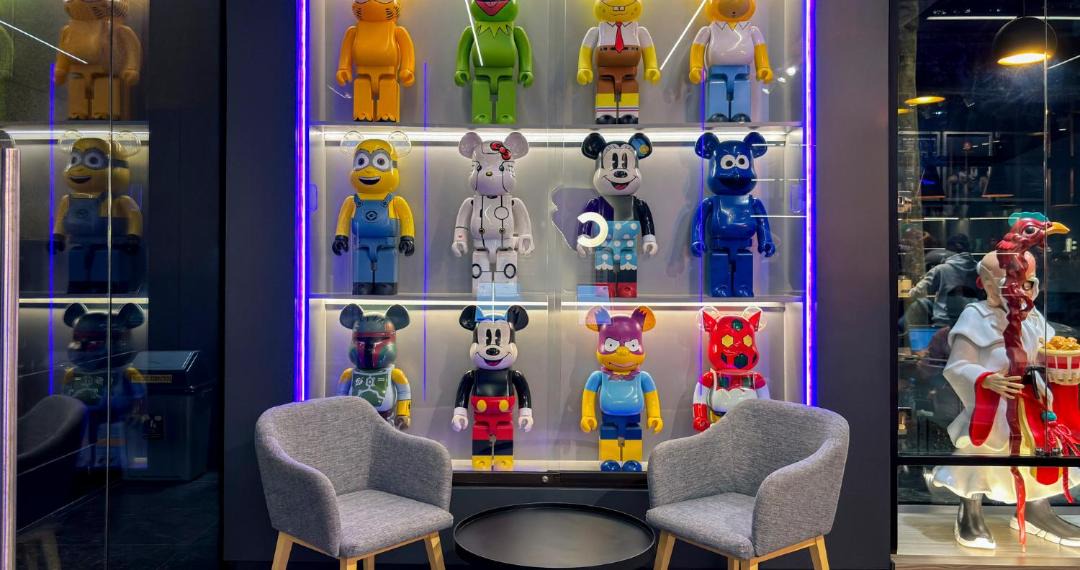 Kuningan Hotel | CRiB by Bobobox, Kuningan, Jakarta