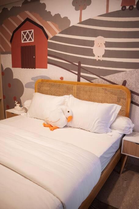 Pantai Indah Kapuk Apartment | Little Barn by Little Bnb