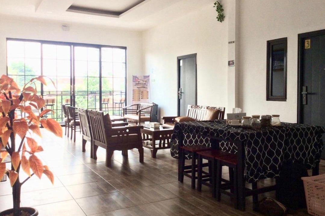 Sleman Hotel | Reddoorz Syariah near Sleman city hall 4