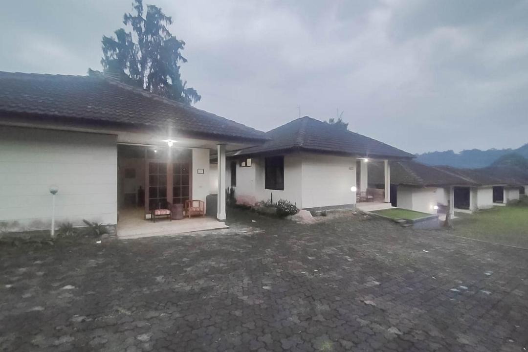 Cipanas Hotel | Mataram Cottage Syariah Mitra RedDoorz