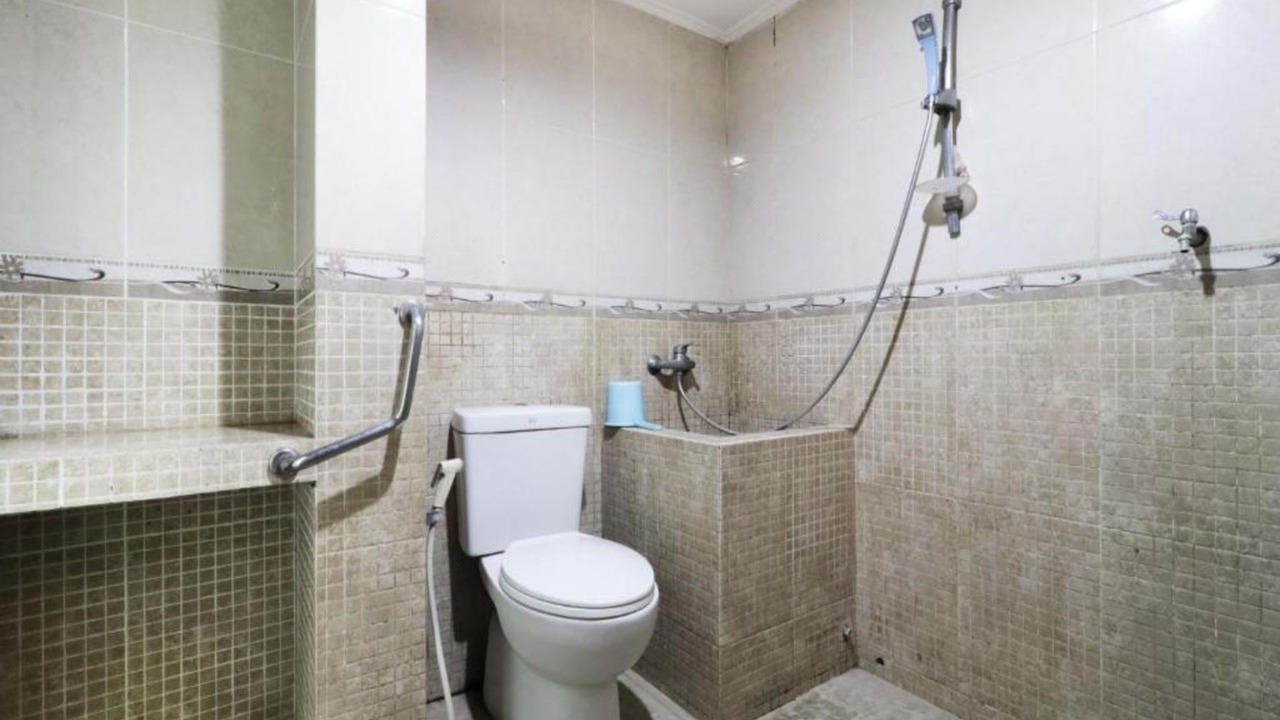 Photo of Bathroom in Palmerah
