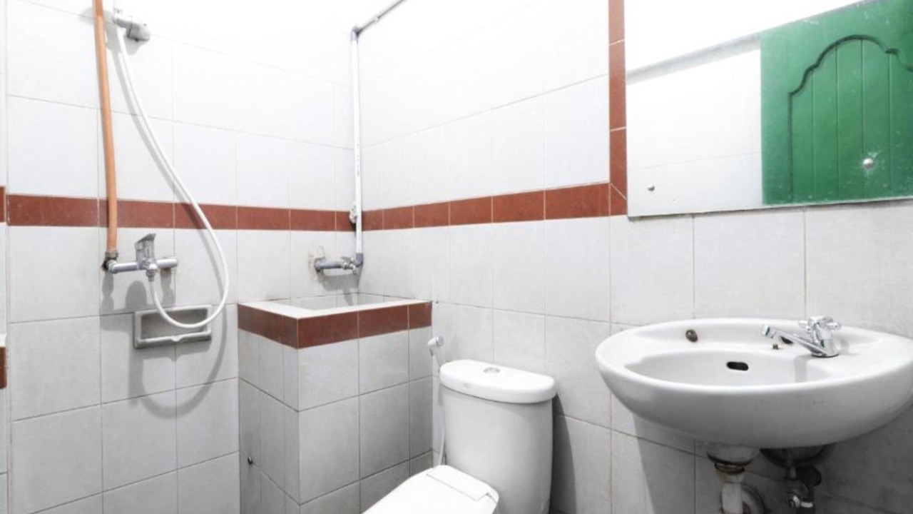 Photo of Bathroom in Palmerah
