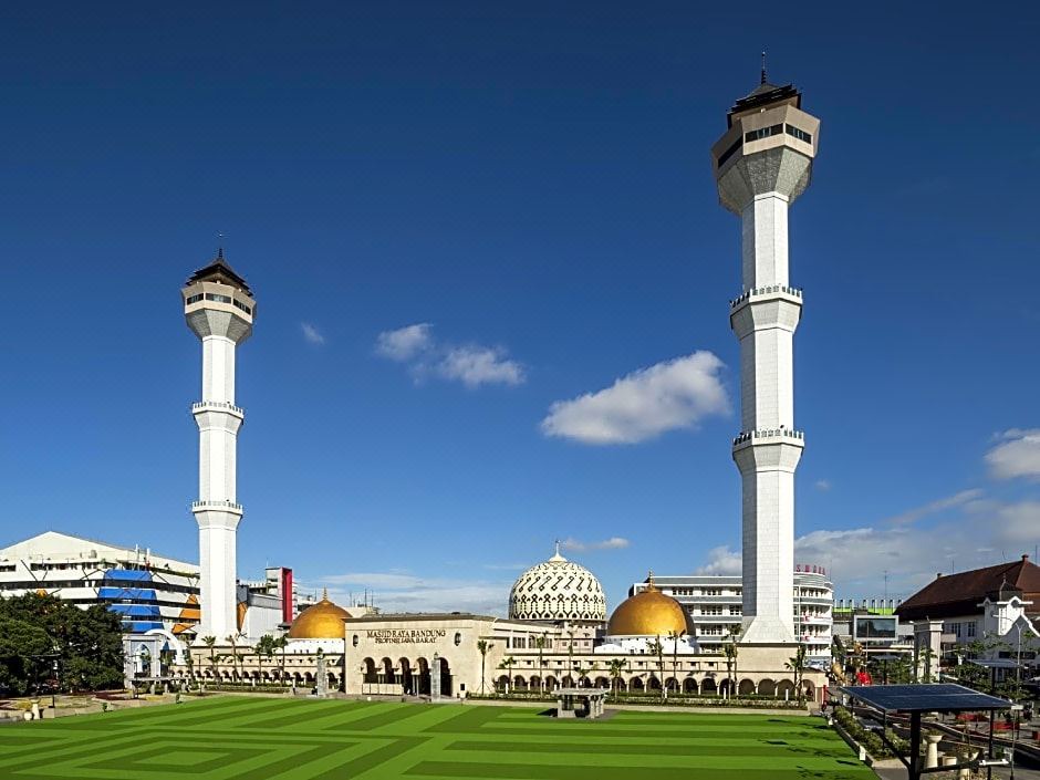 Photo of Buildings in Hegarmanah