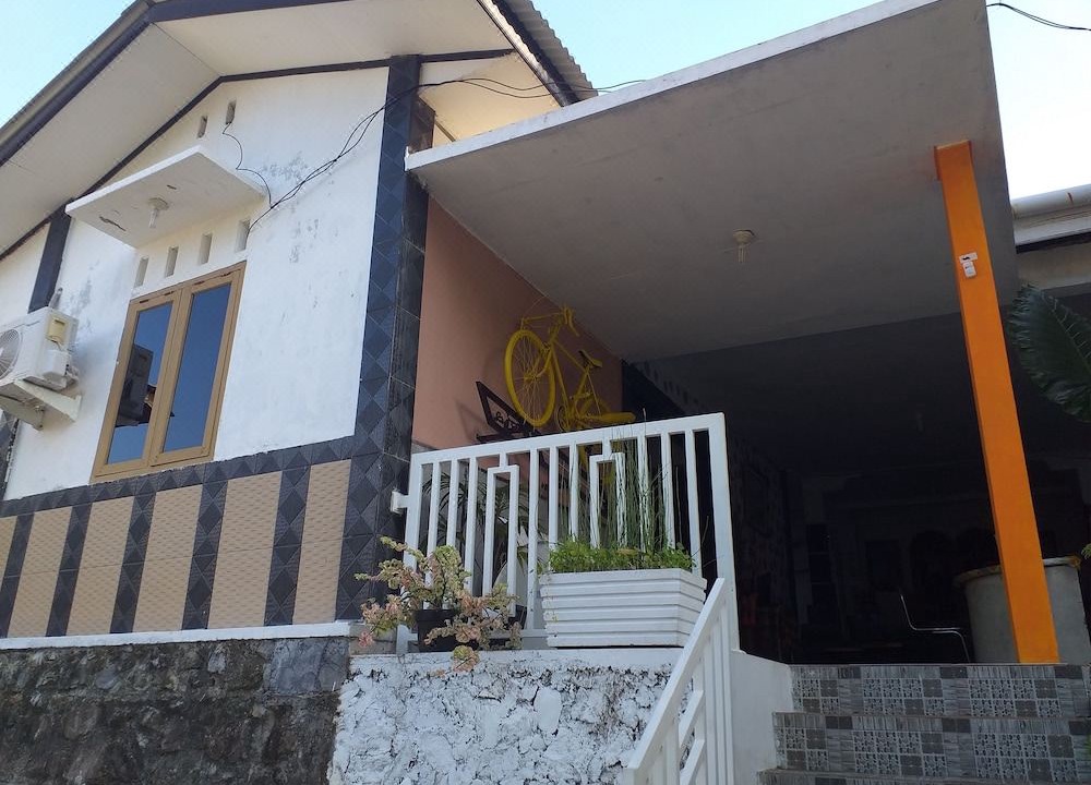 Photo of Buildings in Sabang