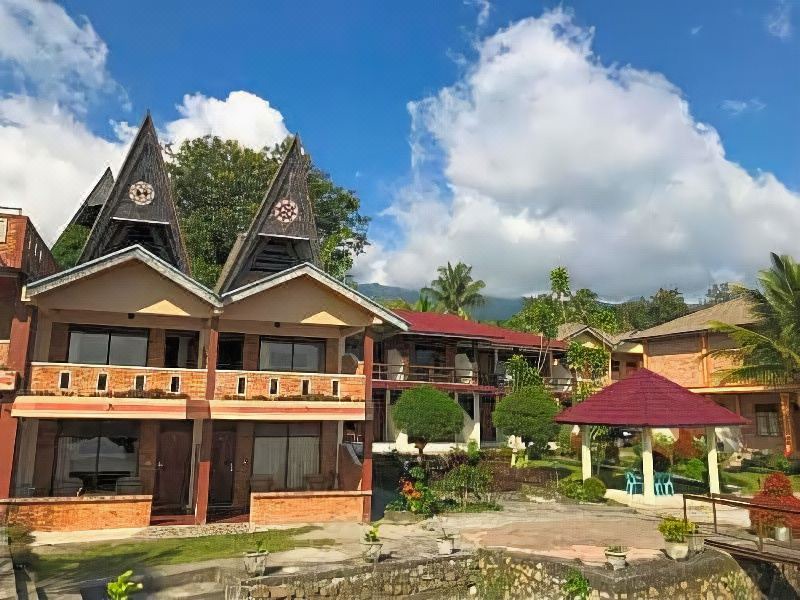 Photo of Buildings in Tuk Tuk