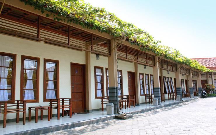 Photo of Buildings in Cepu