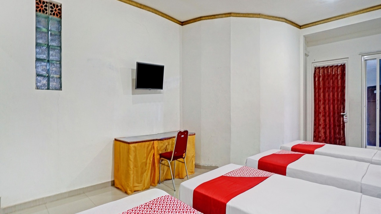 Photo of Bedroom in Batu