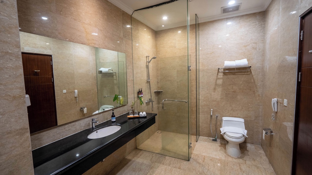 Photo of Bathroom in Megamendung