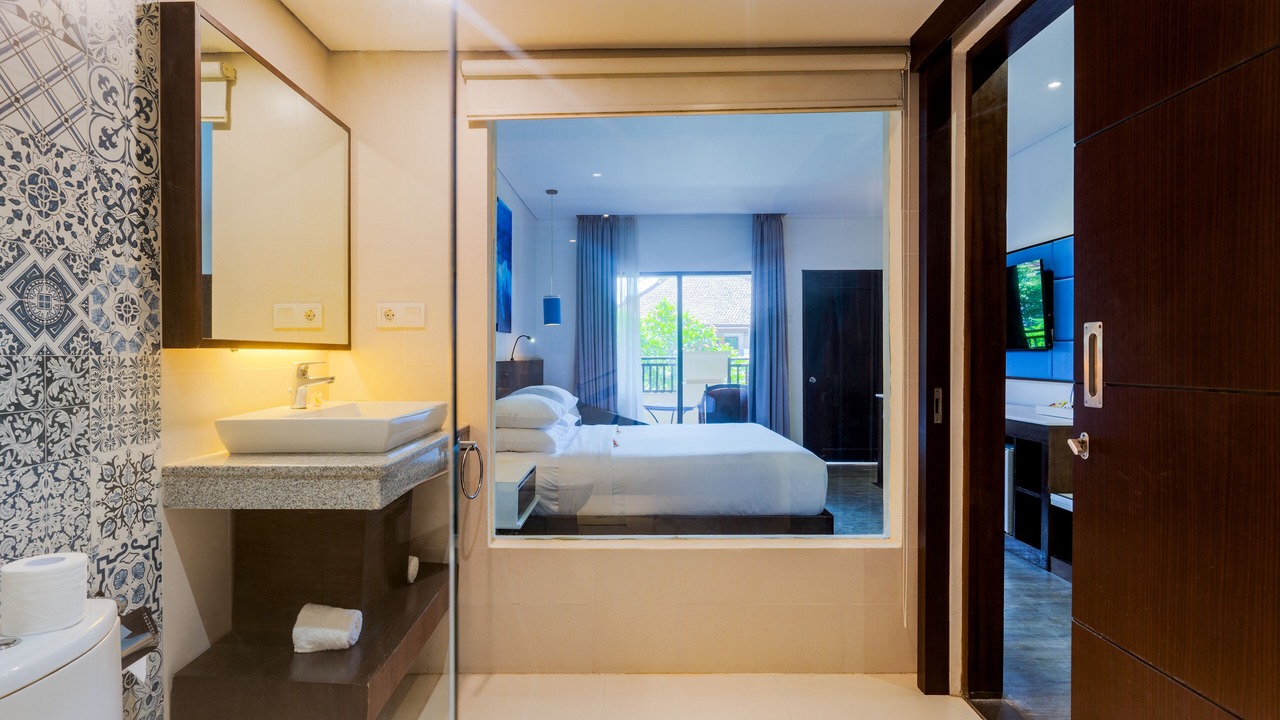 Photo of Bathroom in Kartika Plaza
