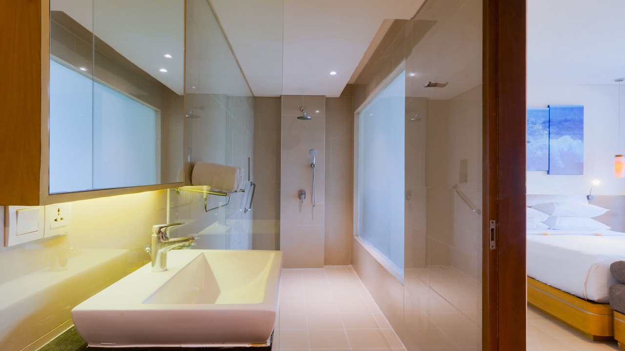 Photo of Bathroom in Kartika Plaza