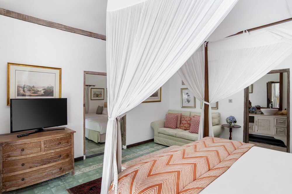 Photo of Bedroom in Drupadi