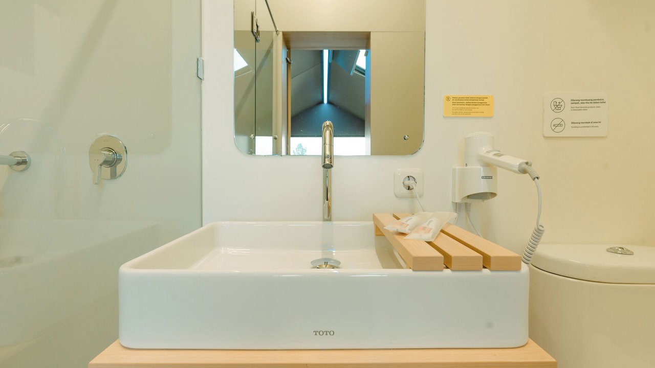 Photo of Bathroom in Cisarua