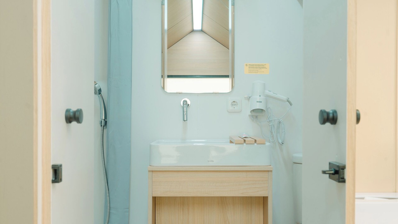 Photo of Bathroom in Cisarua
