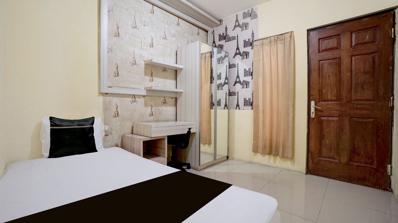 Photo of Bedroom in Surabaya
