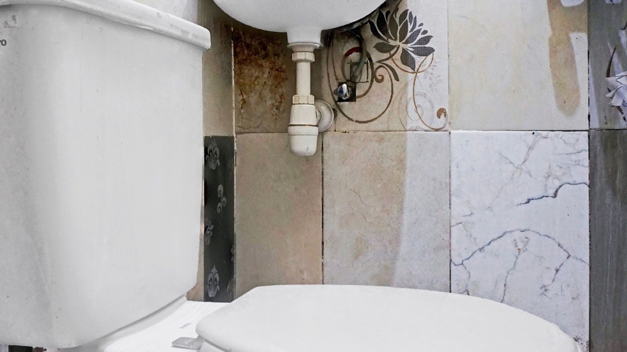 Photo of Bathroom in Kebayoran Lama