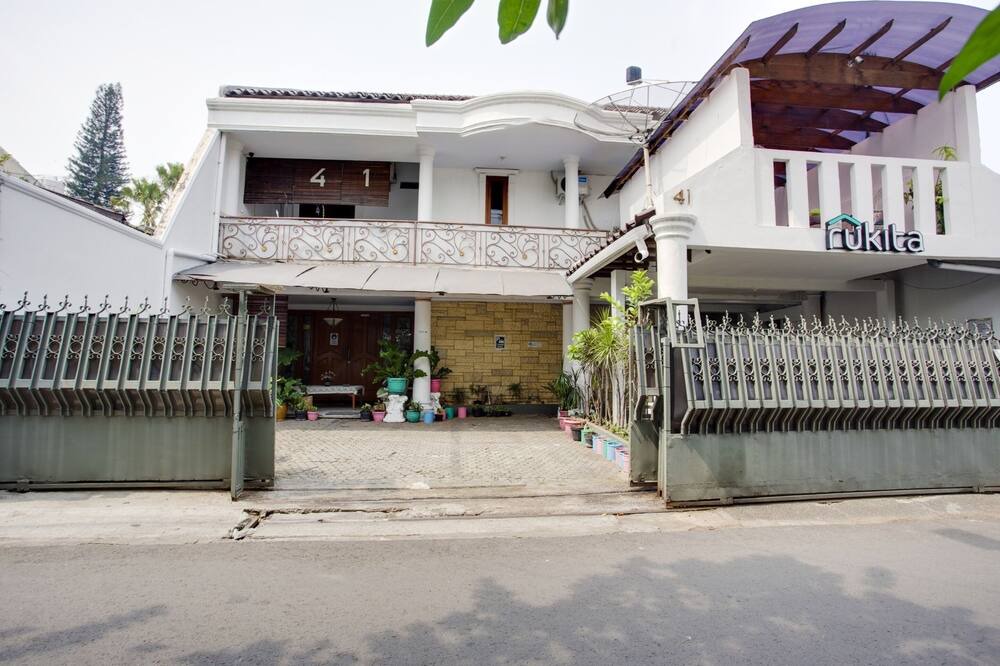 Photo of Outdoor in Mampang Prapatan