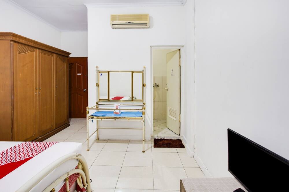 Photo of Bedroom in Mampang Prapatan
