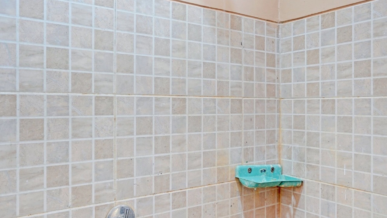 Photo of Bathroom in Hargomulyo