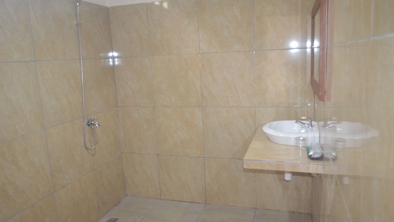 Photo of Bathroom in Pakem