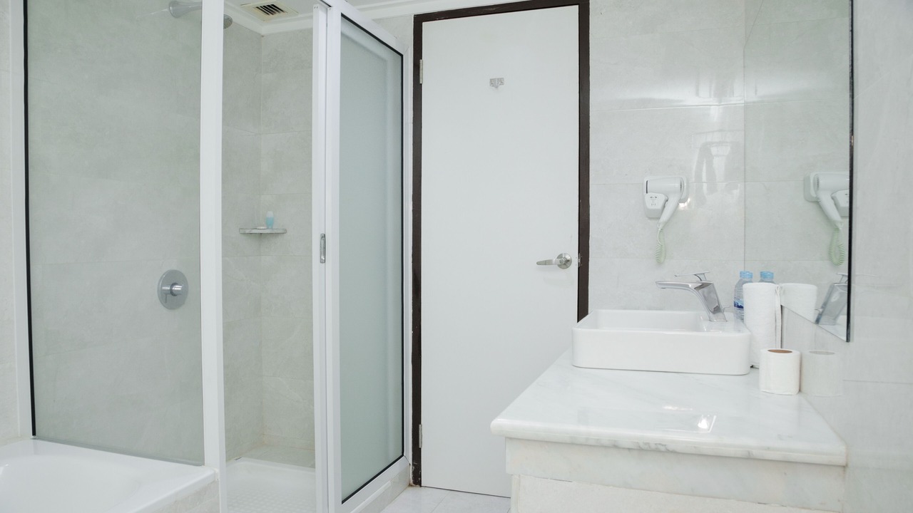 Photo of Bathroom in Kesawan