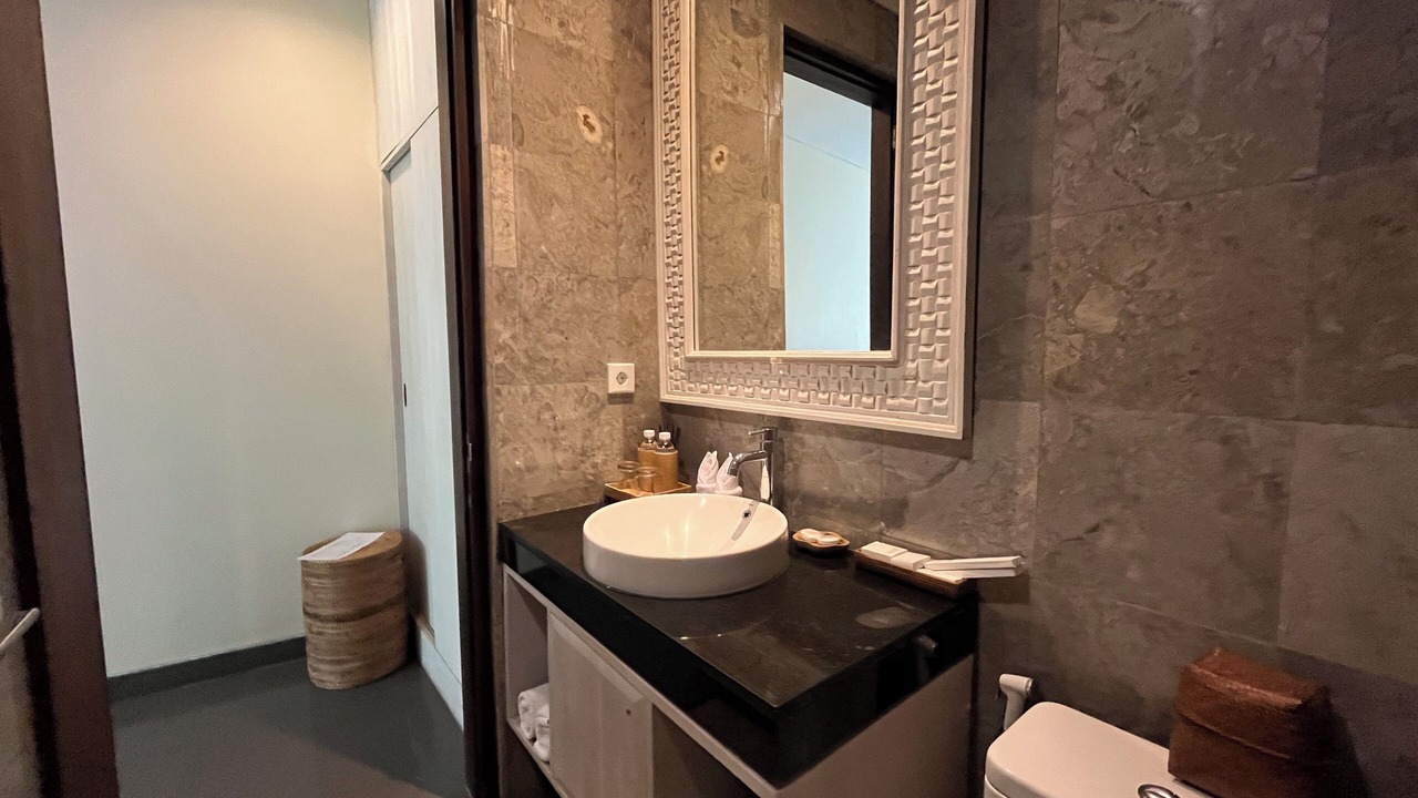 Photo of Bathroom in Singakerta