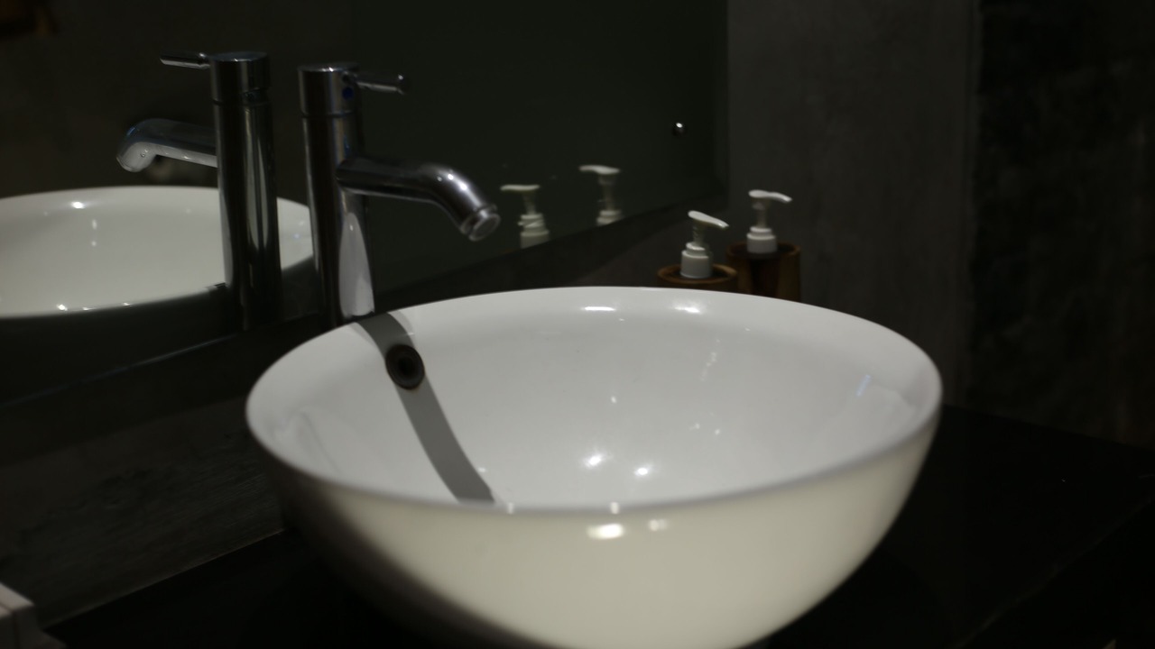 Photo of Bathroom in Petulu