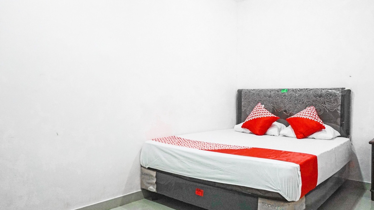 Photo of Bedroom in Somba Opu
