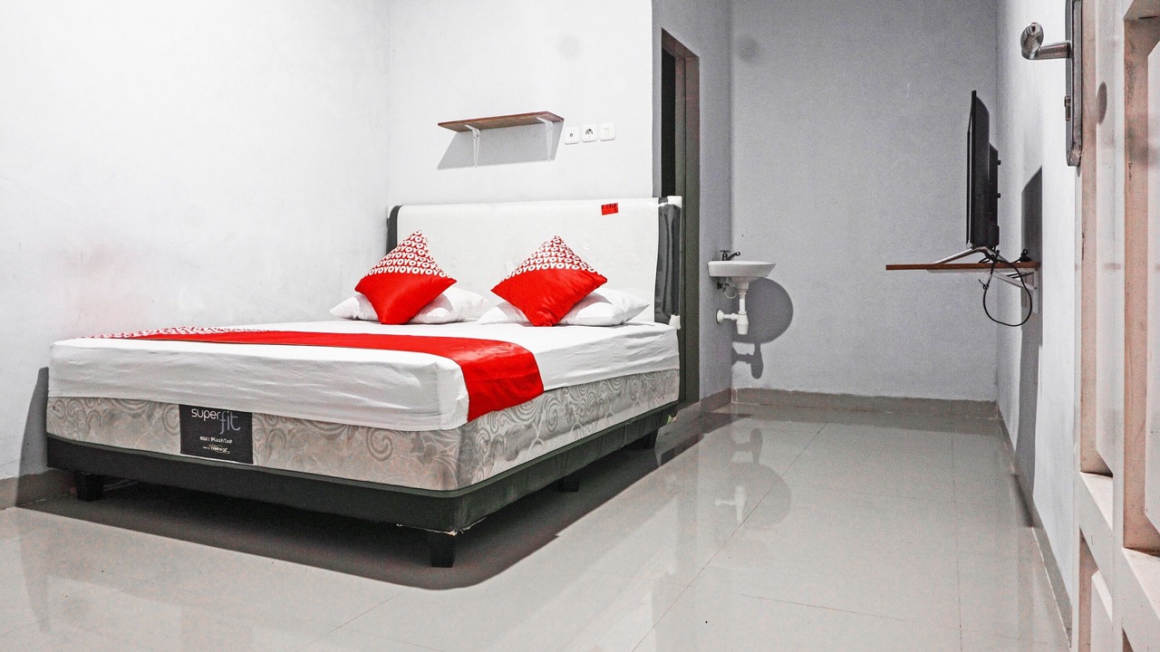 Photo of Bedroom in Somba Opu