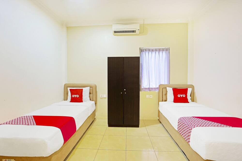 Photo of Bedroom in Waru