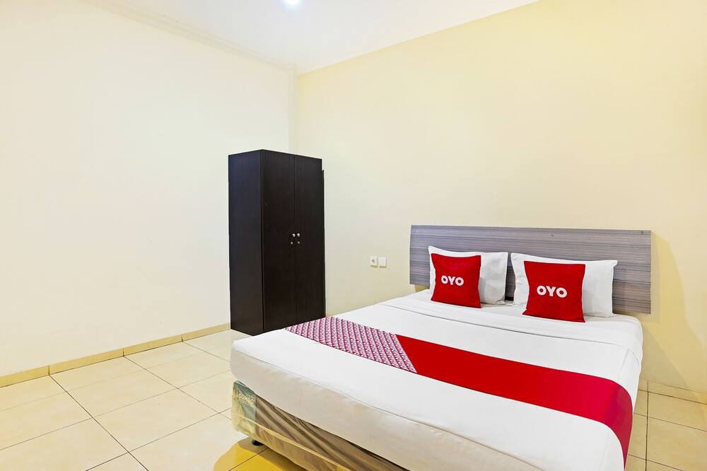 Photo of Bedroom in Waru