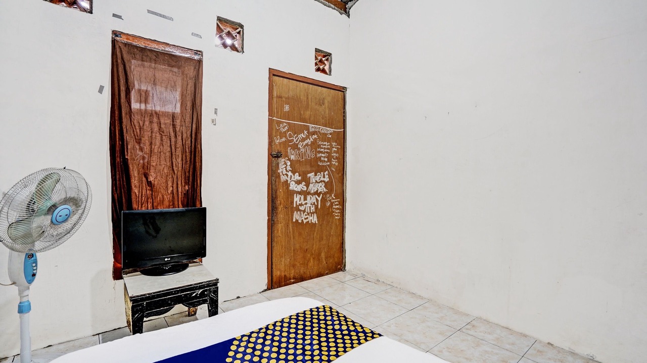 Photo of Bedroom in Surabaya