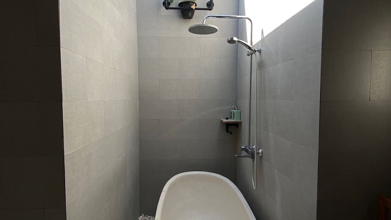 Photo of Bathroom in Tibubeneng
