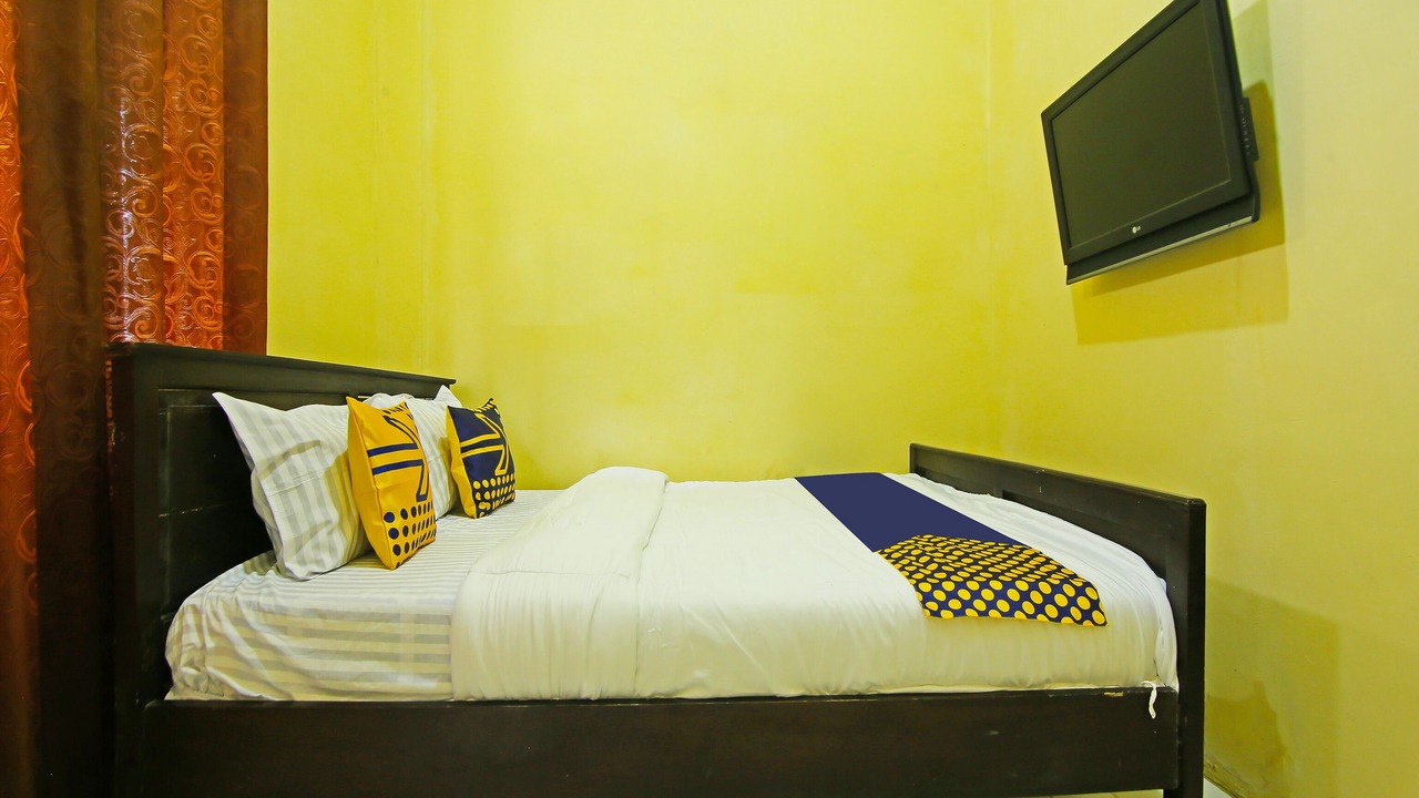 Photo of Bedroom in Muaraburnai