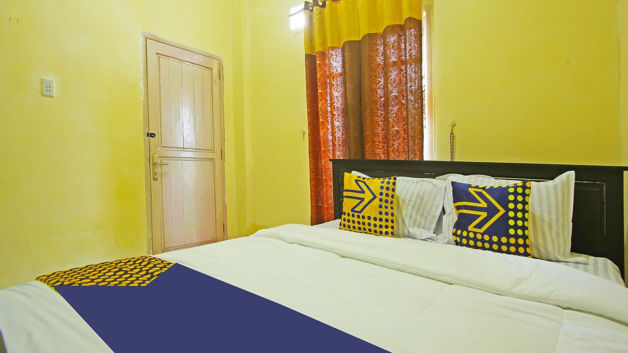 Photo of Bedroom in Muaraburnai