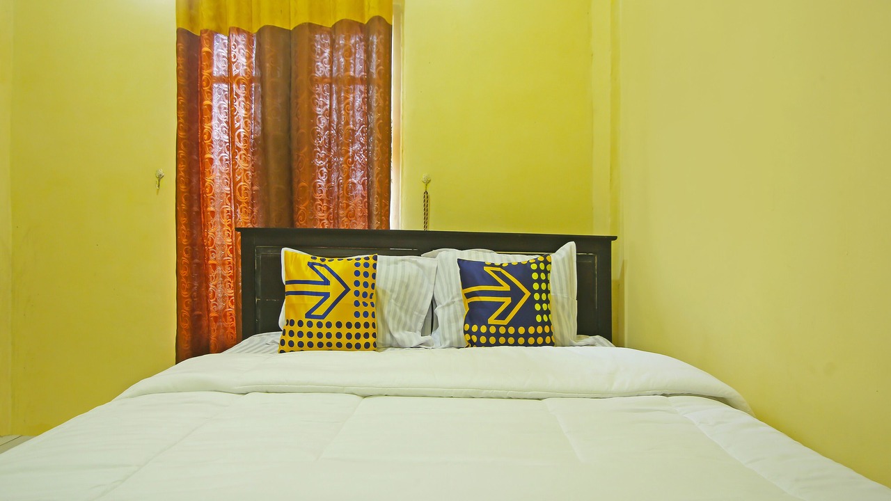 Photo of Bedroom in Muaraburnai