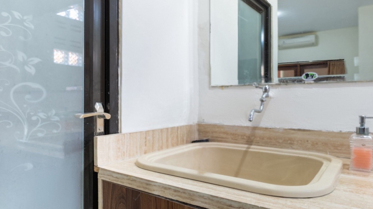 Photo of Bathroom in Tanjungbenoa