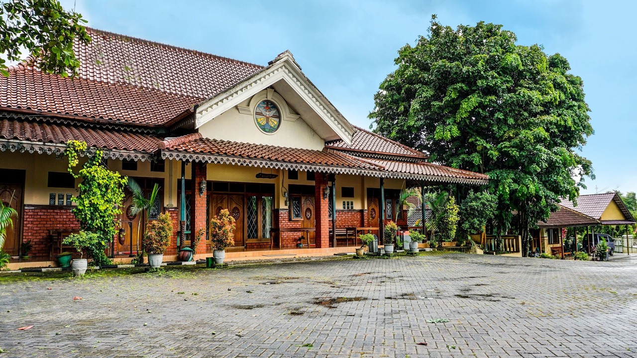 Photo of Outdoor in Kalangbret